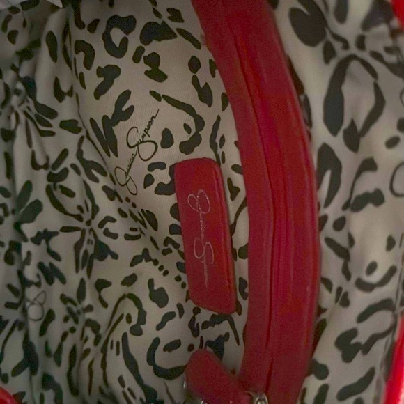 NWOT Jessica Simpson red purse! New never used! Crossbody adjustable strap! - Picture 6 of 7